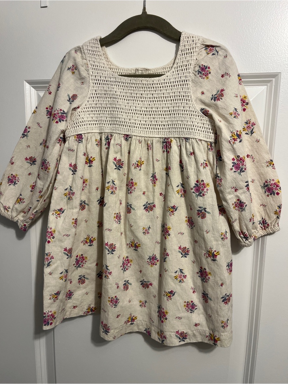 Zara Cream Floral Smocked Yoke Dress 4T